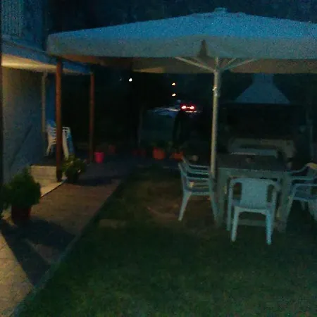 Aparthotel Alexandros Kamena Vourla Zimmer foto