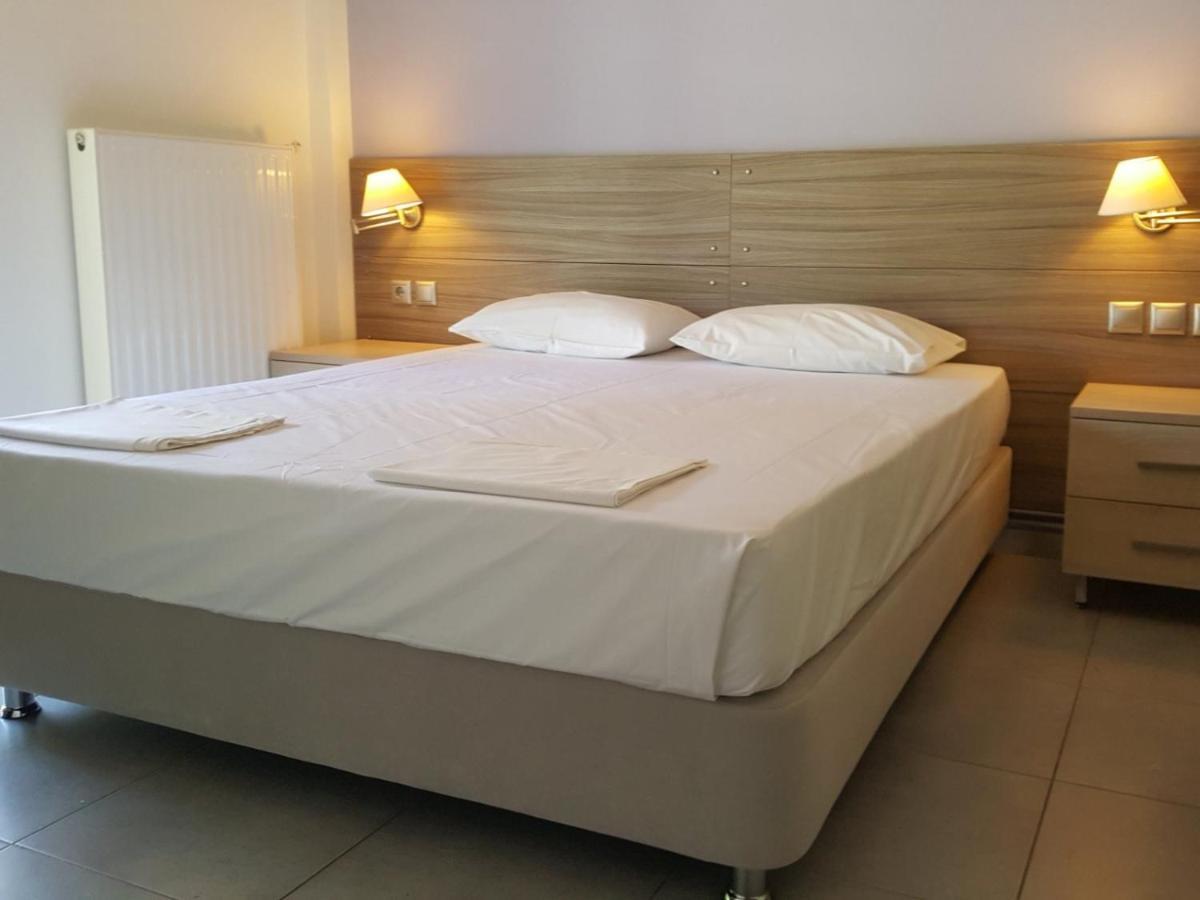 Alexandros Aparthotel *